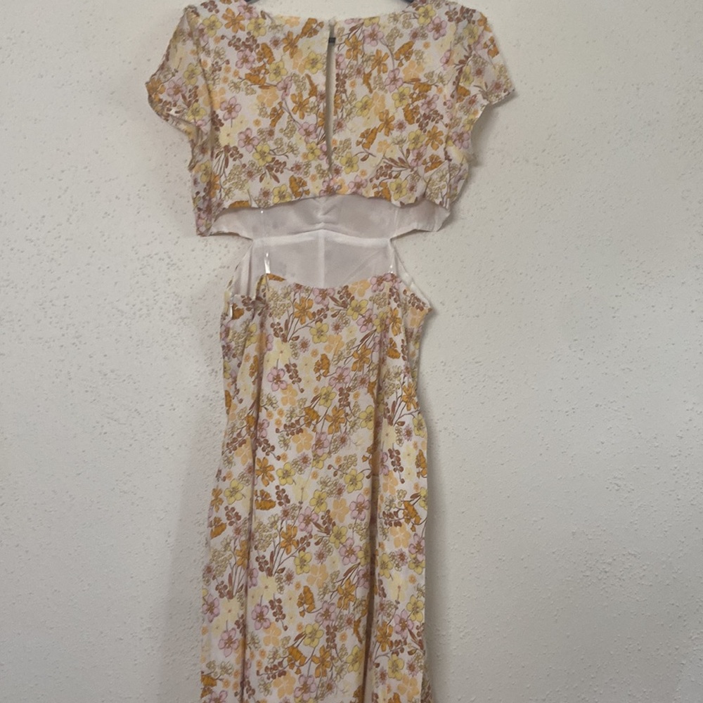 Forever 21 Dress - Picture 2 of 3